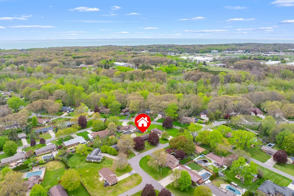 2286 Shiawasee Lane Lincoln Charter Township MI 49127