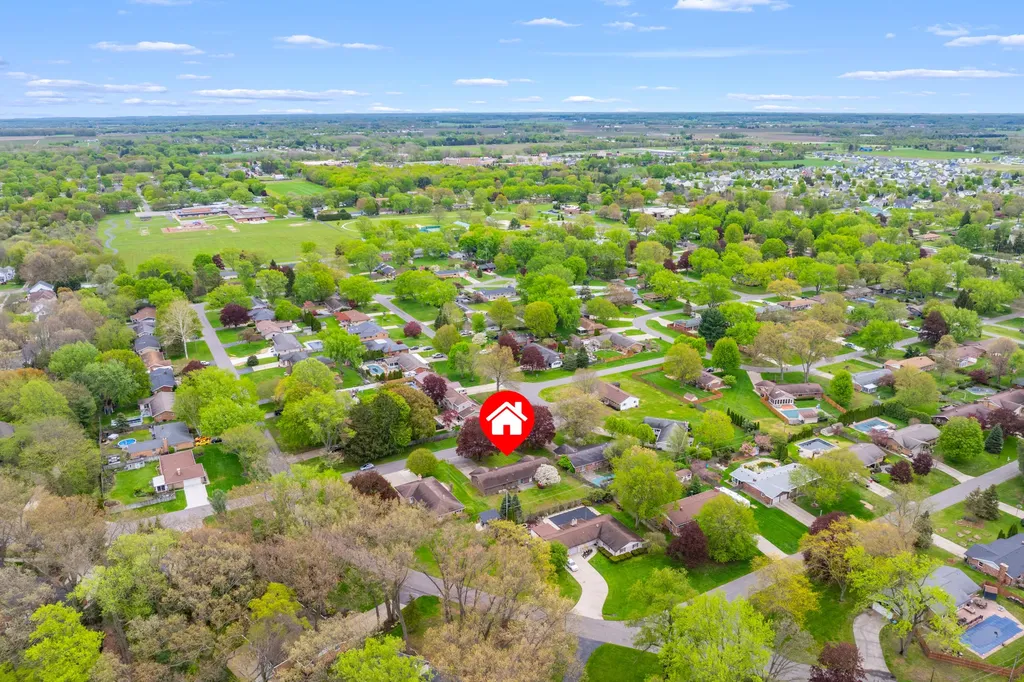 2286 Shiawasee Lane Lincoln Charter Township MI 49127