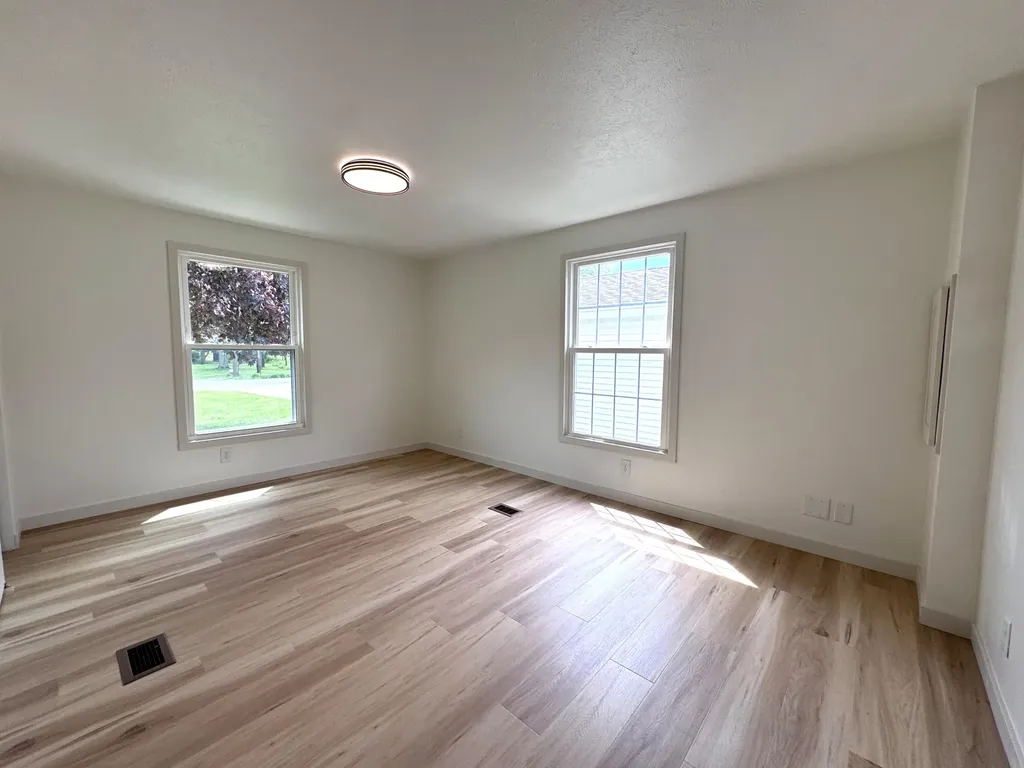 2432 Bond Street Niles Township MI 49120