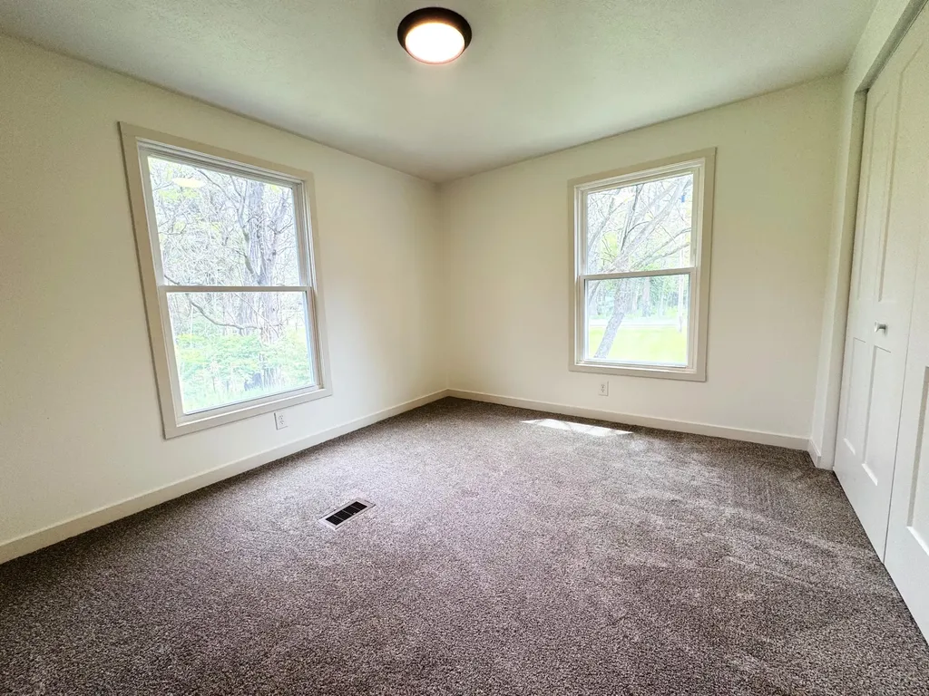 2432 Bond Street Niles Township MI 49120