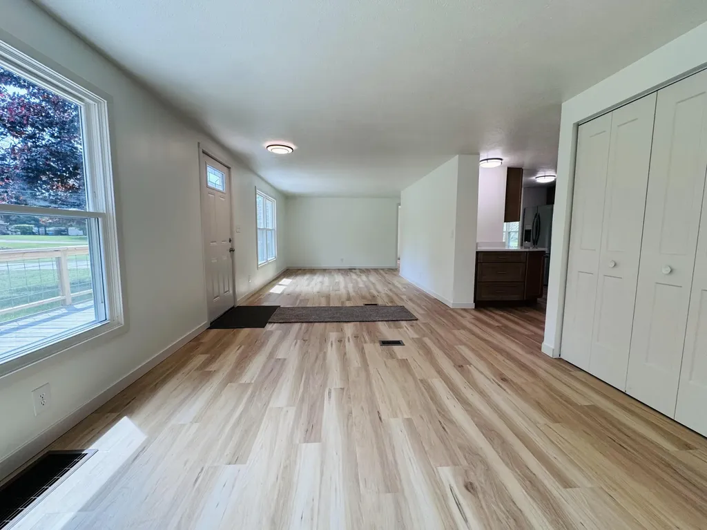 2432 Bond Street Niles Township MI 49120
