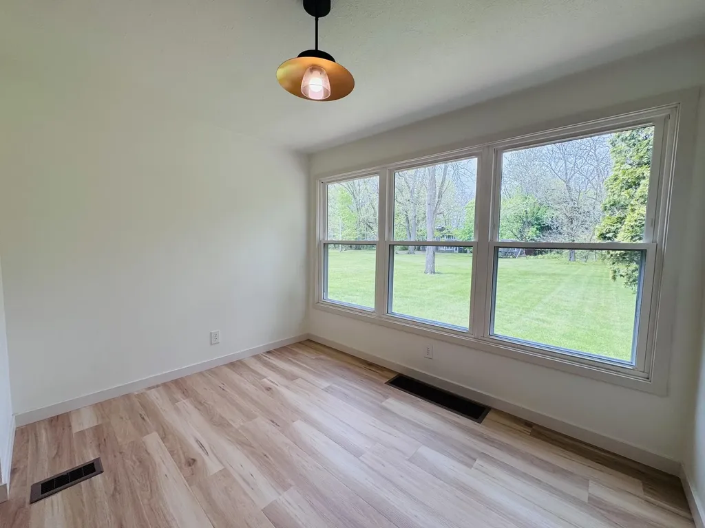 2432 Bond Street Niles Township MI 49120