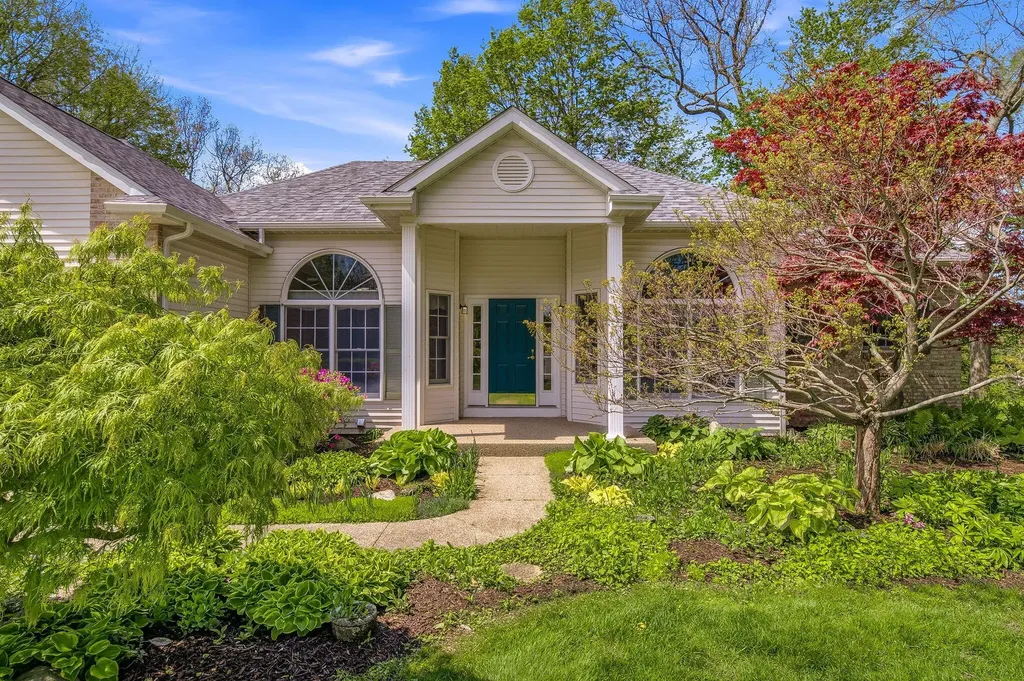 4561 River Pointe Boulevard Buchanan Township MI 49120