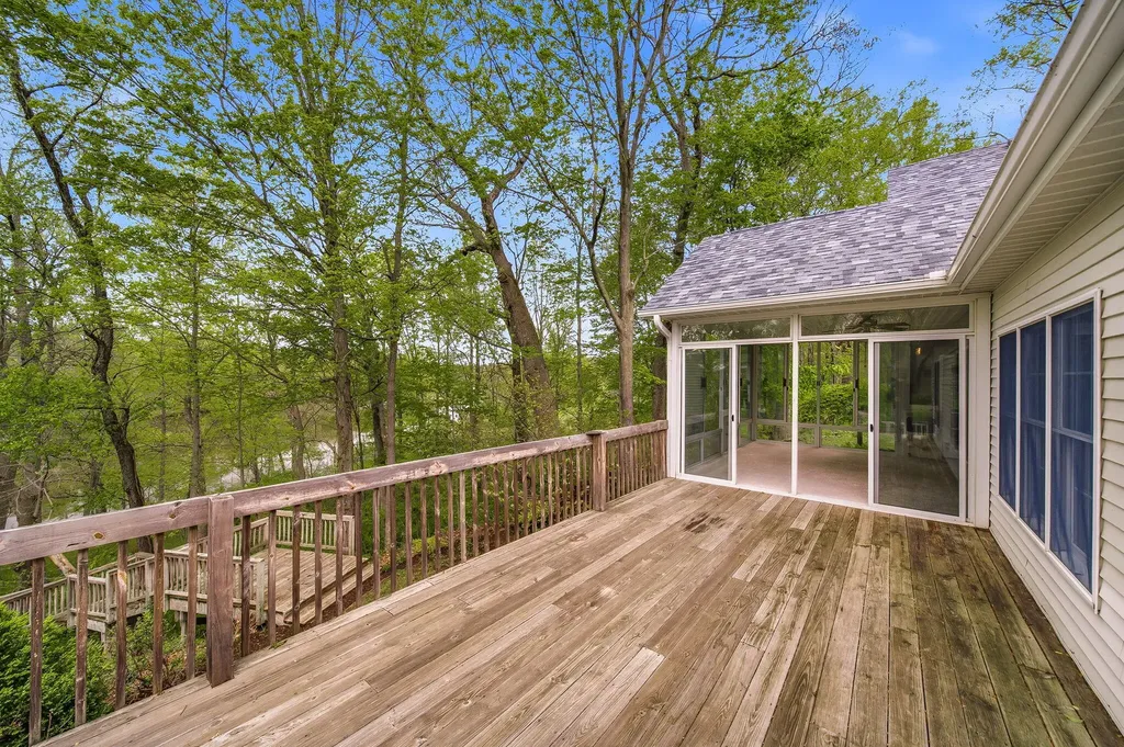 4561 River Pointe Boulevard Buchanan Township MI 49120