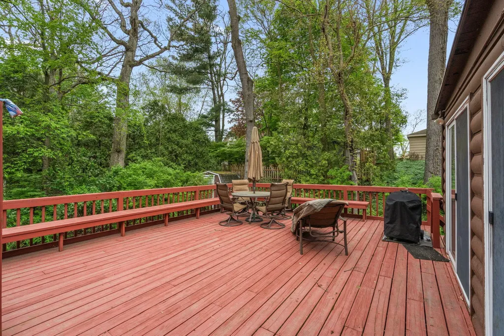 3787 Ponchartrain Drive Berrien Township MI 49117