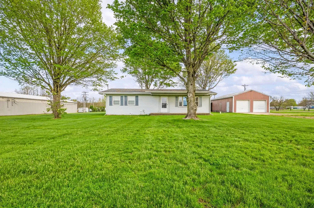 27532 May Street Ontwa Township MI 49112