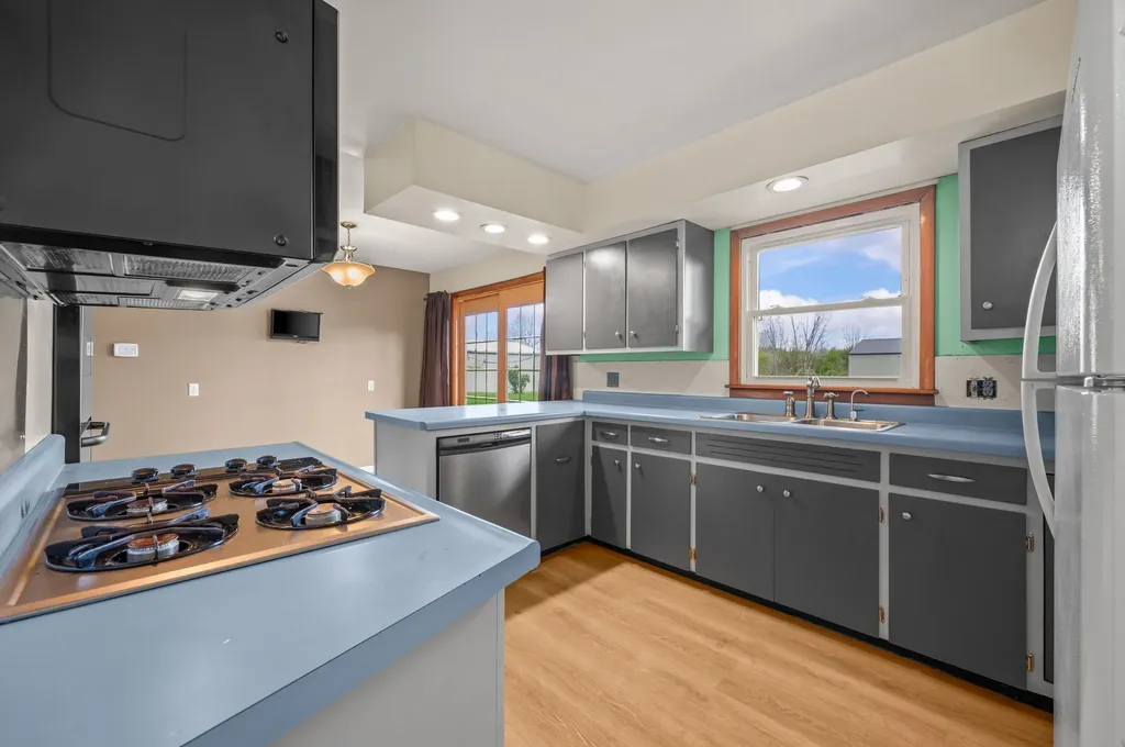 27532 May Street Ontwa Township MI 49112