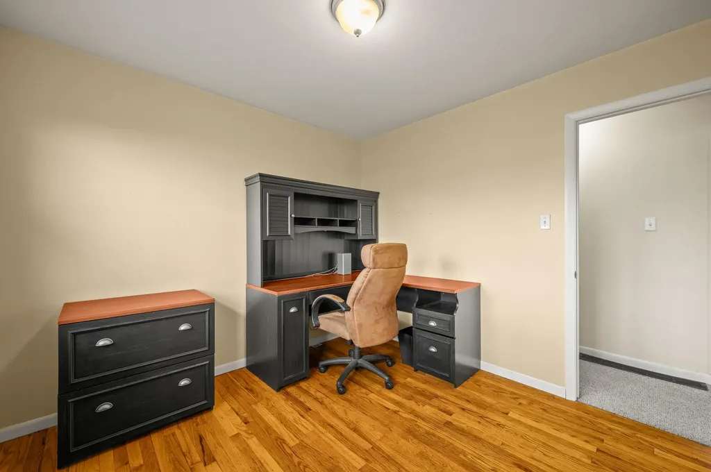 27532 May Street Ontwa Township MI 49112