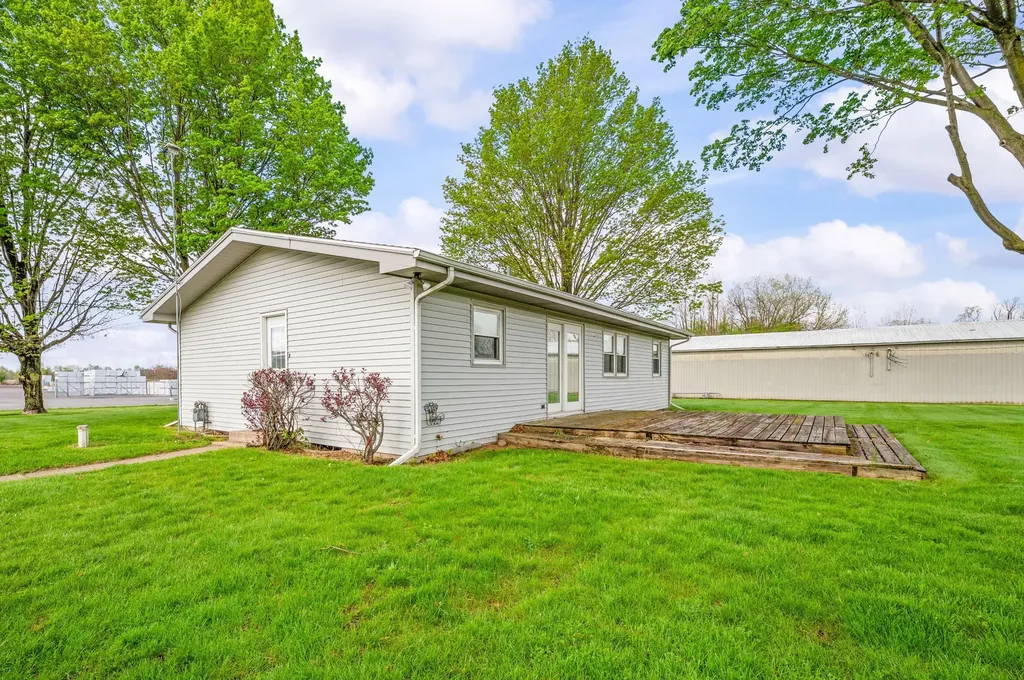 27532 May Street Ontwa Township MI 49112