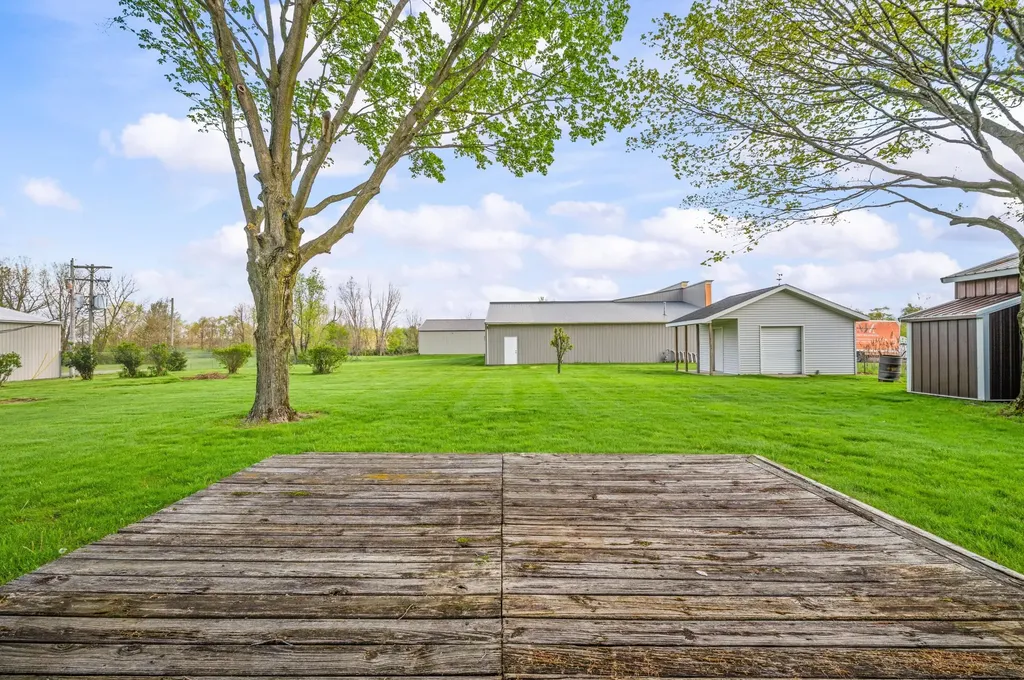 27532 May Street Ontwa Township MI 49112
