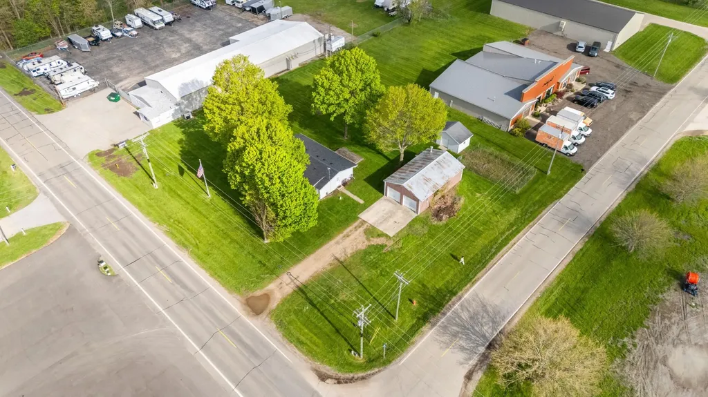 27532 May Street Ontwa Township MI 49112
