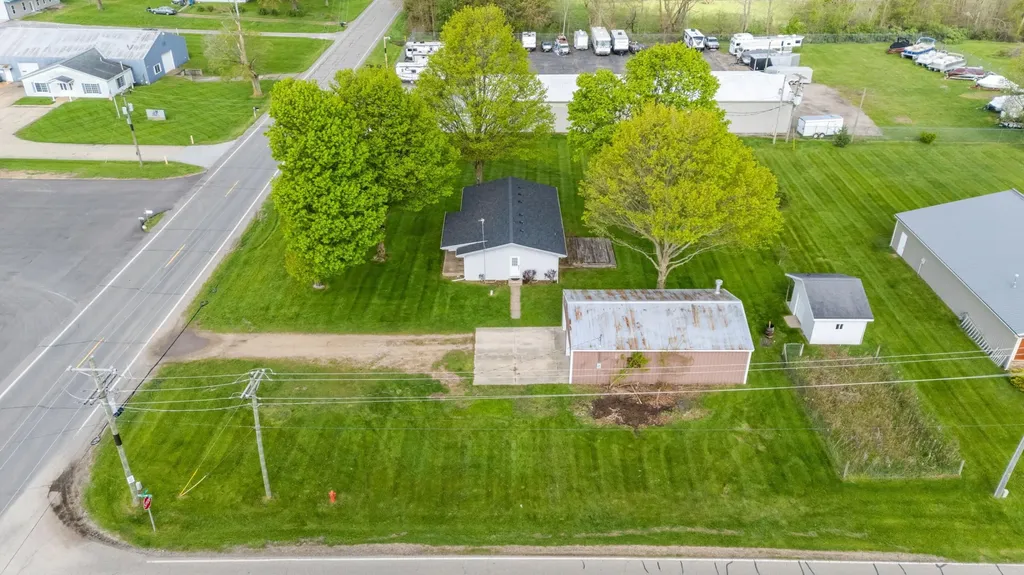 27532 May Street Ontwa Township MI 49112