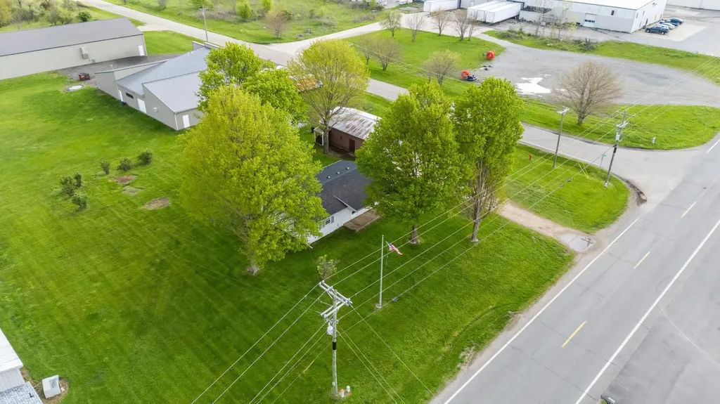 27532 May Street Ontwa Township MI 49112