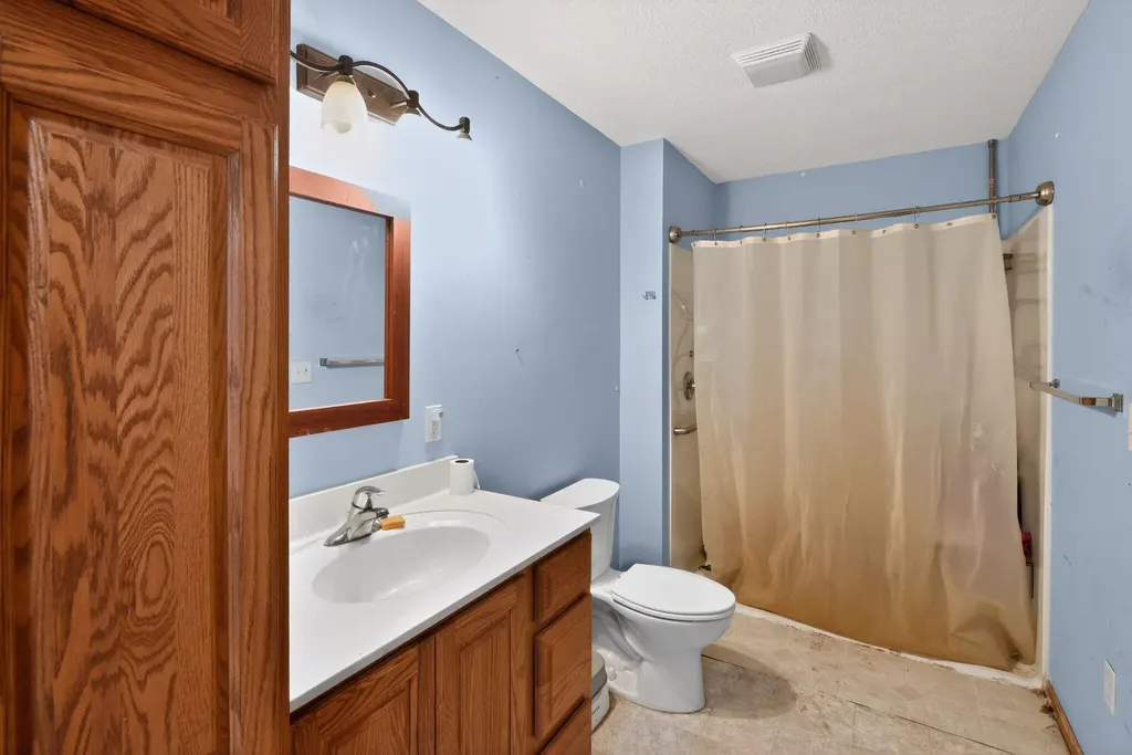 5142 N State Road Emerson Township MI 48801