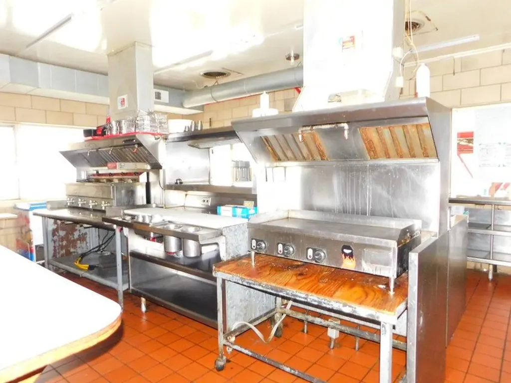 28102 M-152 Silver Creek Township MI 49047