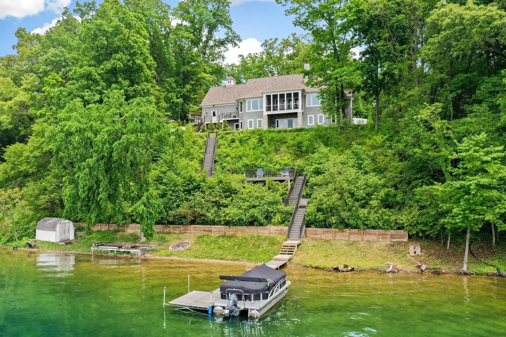 58604 E Clear Lake Road Fabius Township MI 49093
