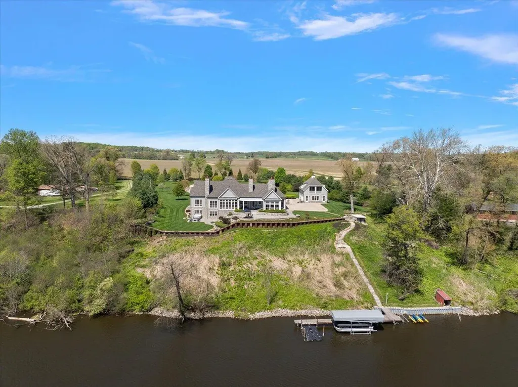 13741 S Indian Springs Road Buchanan Township MI 49107