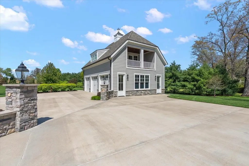 13741 S Indian Springs Road Buchanan Township MI 49107
