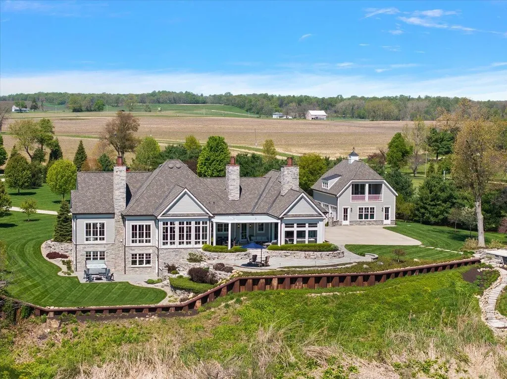 13741 S Indian Springs Road Buchanan Township MI 49107