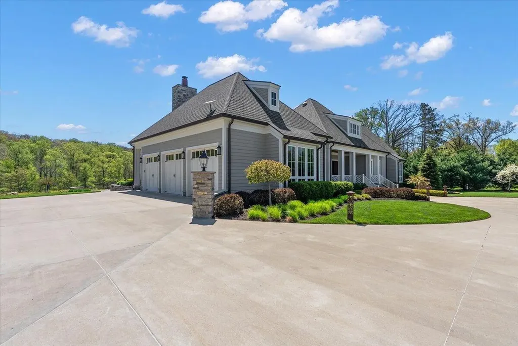 13741 S Indian Springs Road Buchanan Township MI 49107