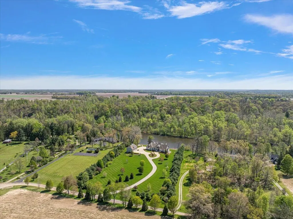 13741 S Indian Springs Road Buchanan Township MI 49107