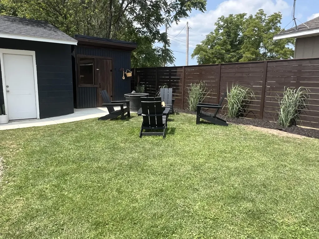 614 Magnolia Street Three Oaks Village MI 49128