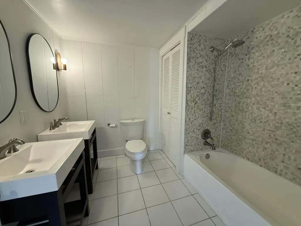 614 Magnolia Street Three Oaks Village MI 49128