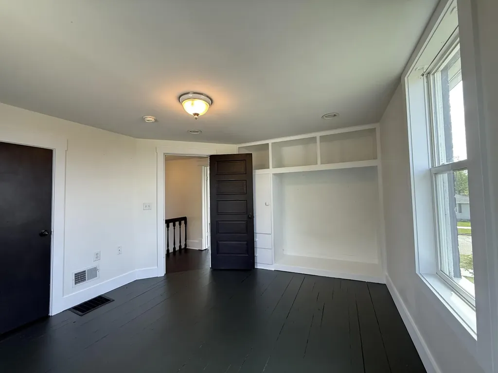 614 Magnolia Street Three Oaks Village MI 49128