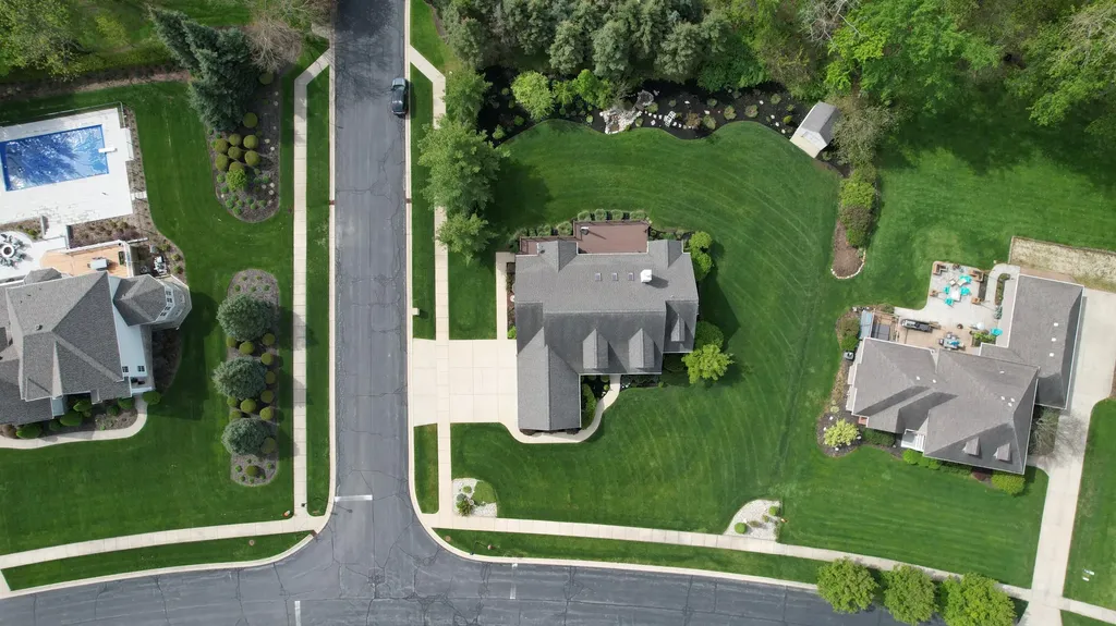 292 River Run Drive Royalton Township MI 49085
