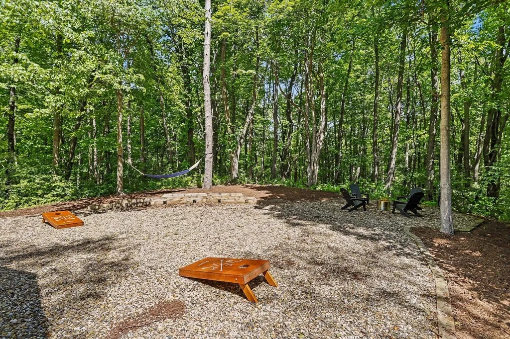 3411 Lake Chapin Drive Oronoko Charter Township MI 49103