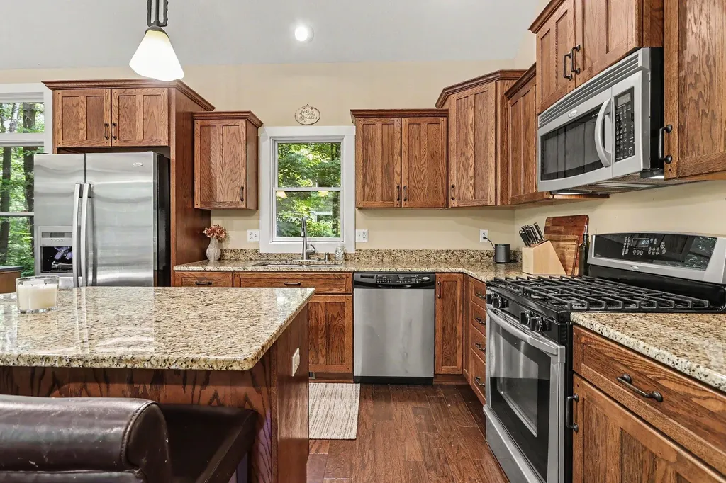 3411 Lake Chapin Drive Oronoko Charter Township MI 49103