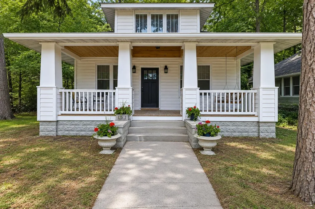 103 S Taylor Street New Buffalo City MI 49117