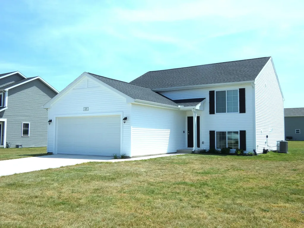 670 Manorwood Circle Benton Charter Township MI 49022