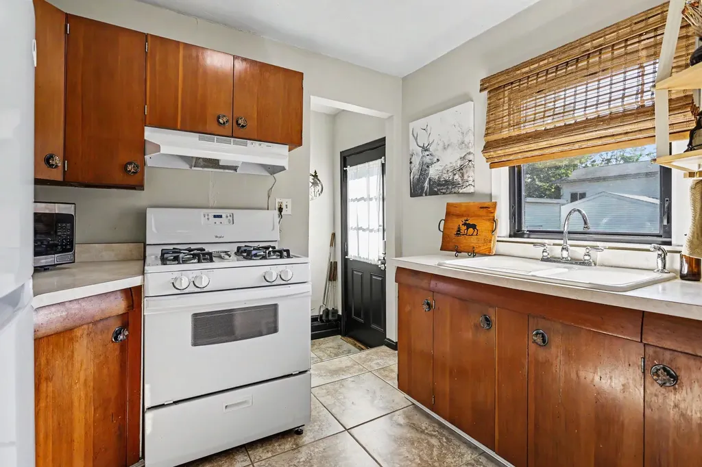 1414 Margaret Place St. Joseph City MI 49085