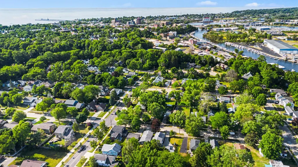 1414 Margaret Place St. Joseph City MI 49085