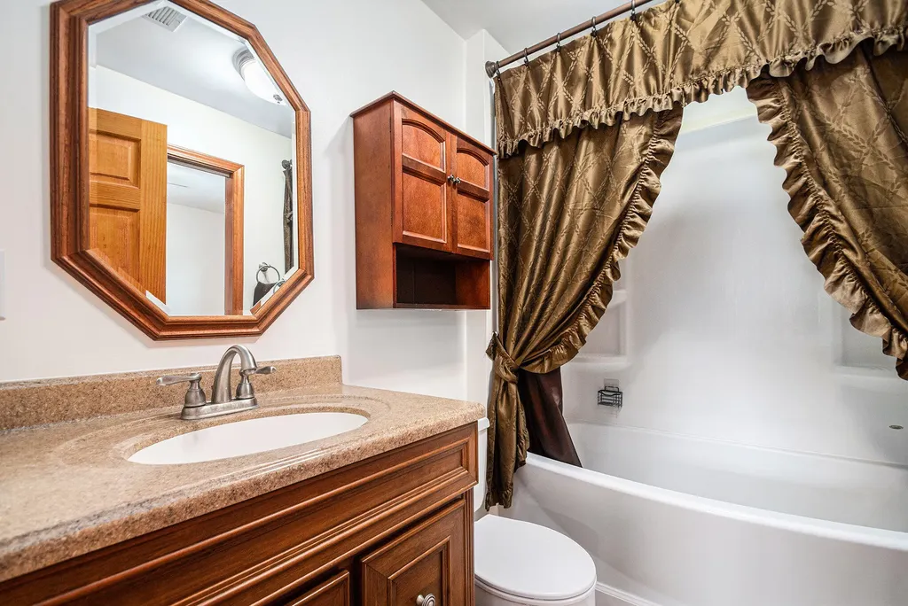 2743 N Michigan 140 Highway Watervliet Township MI 49098