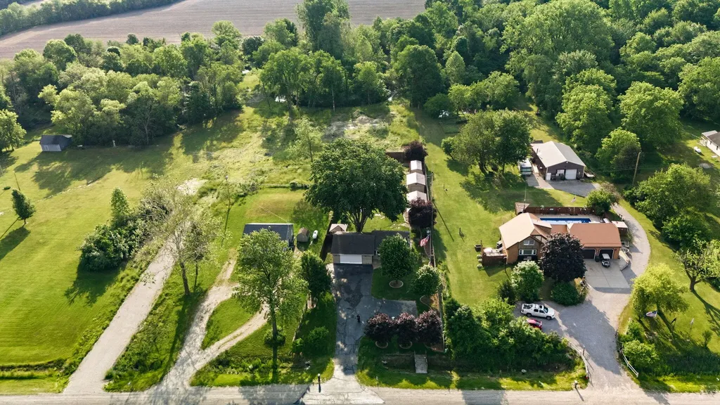 2743 N Michigan 140 Highway Watervliet Township MI 49098