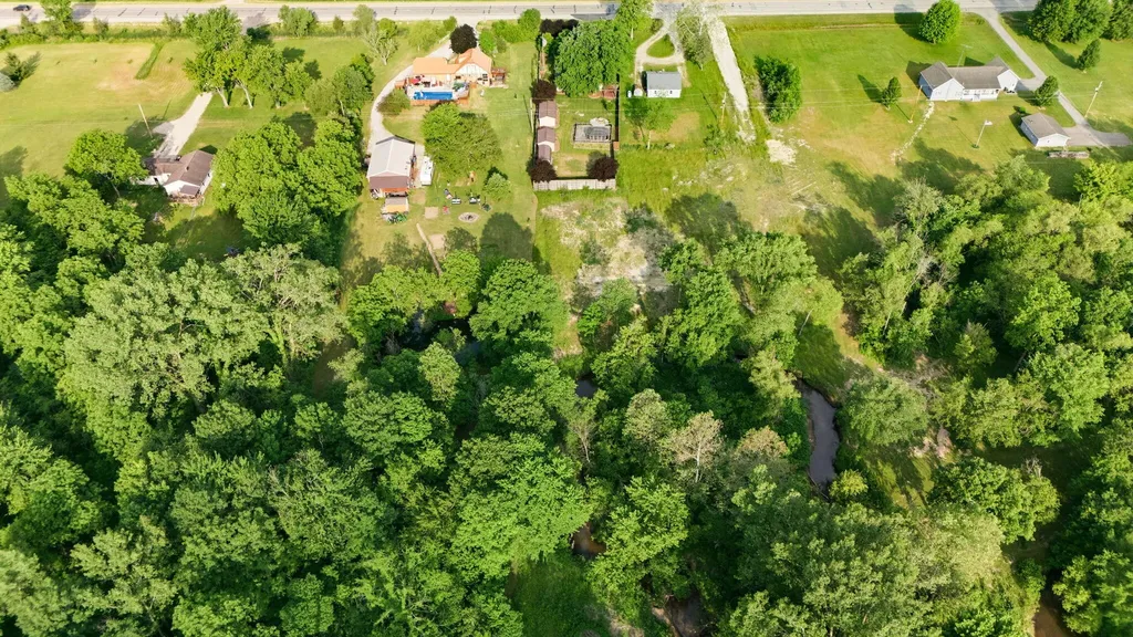 2743 N Michigan 140 Highway Watervliet Township MI 49098