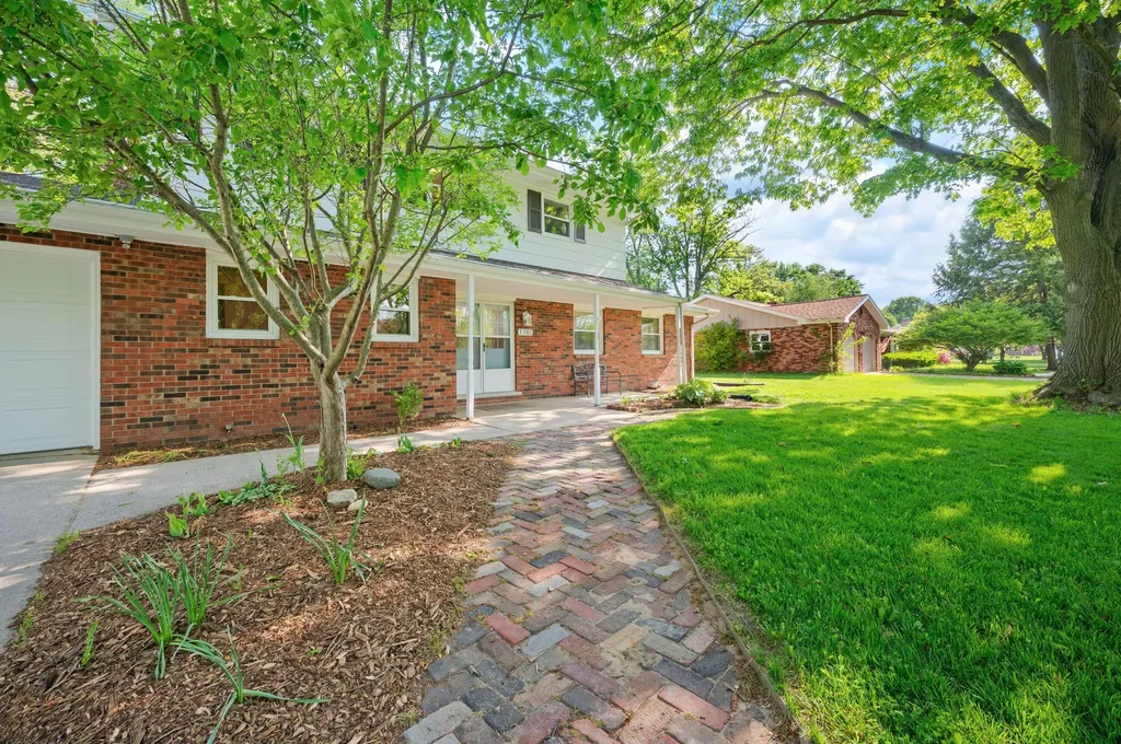 1781 Hacienda Drive Lincoln Charter Township MI 49127