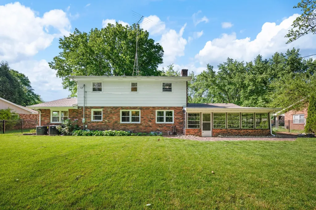 1781 Hacienda Drive Lincoln Charter Township MI 49127