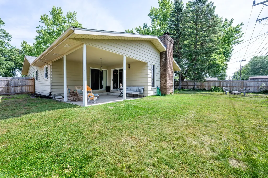 1738 Maiden Lane Lincoln Charter Township MI 49085
