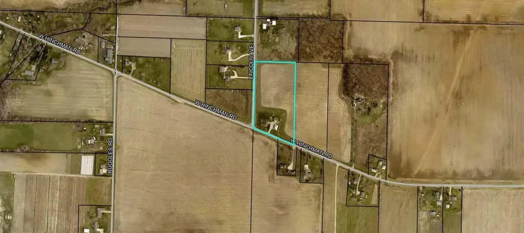 887 W Hinchman Road Baroda Township MI 49101