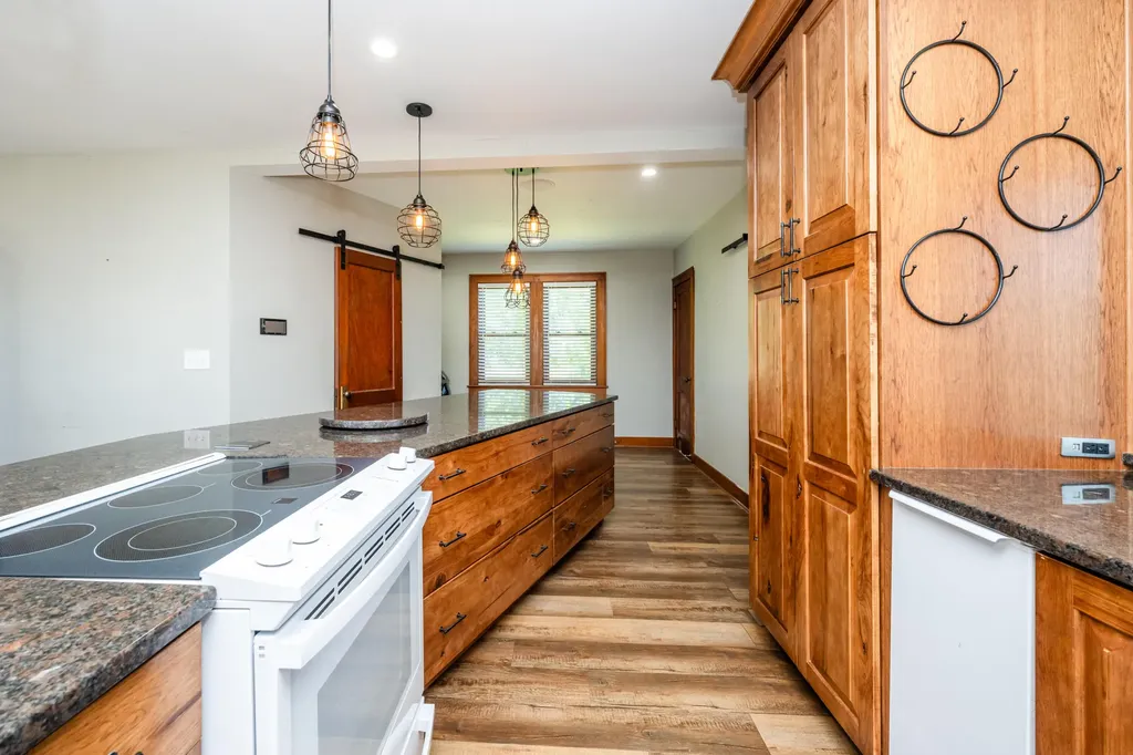 887 W Hinchman Road Baroda Township MI 49101