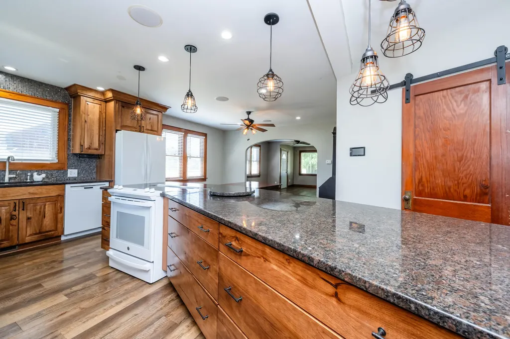887 W Hinchman Road Baroda Township MI 49101