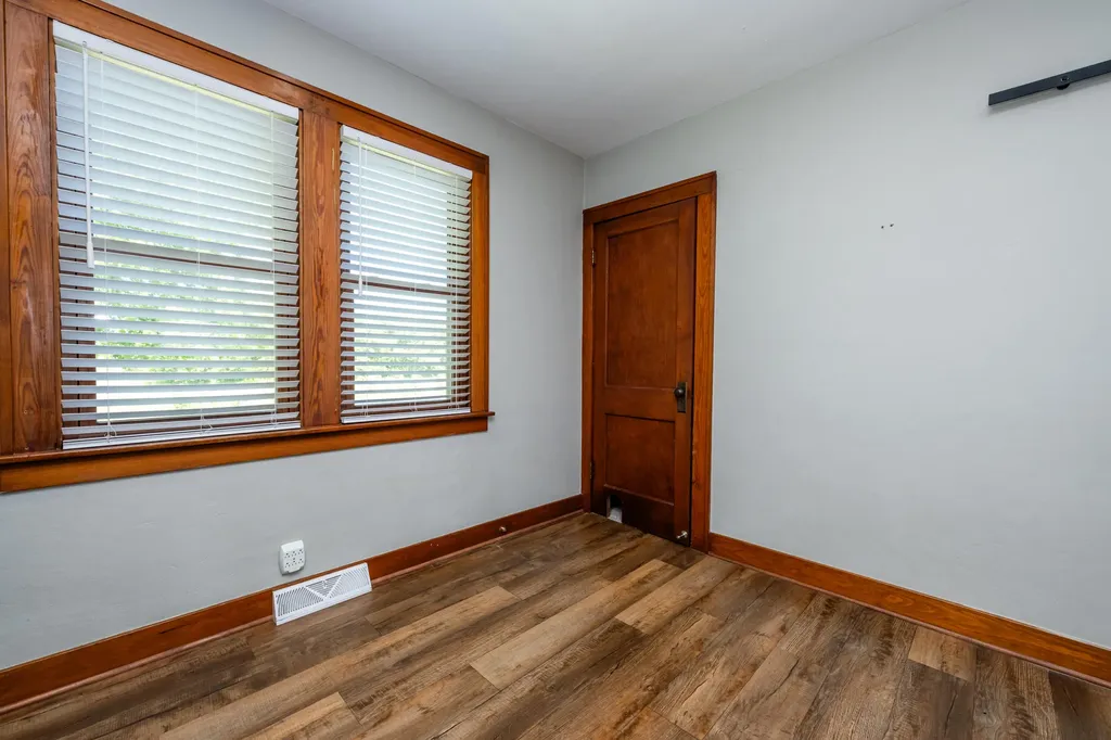 887 W Hinchman Road Baroda Township MI 49101
