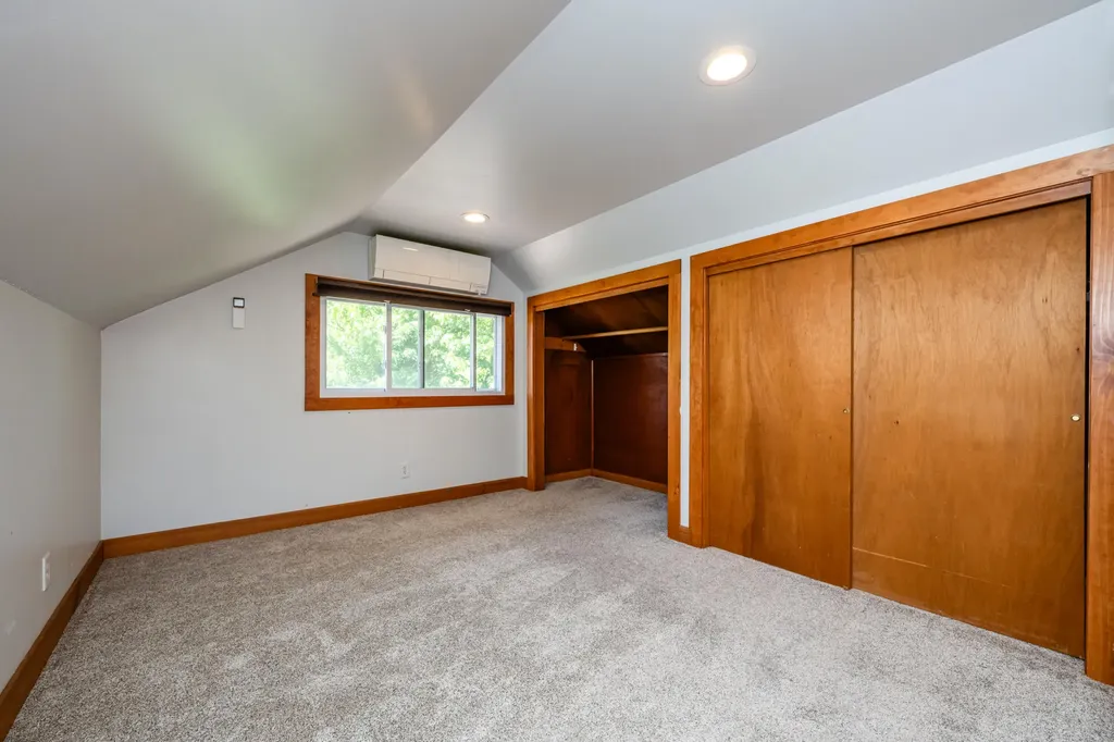 887 W Hinchman Road Baroda Township MI 49101