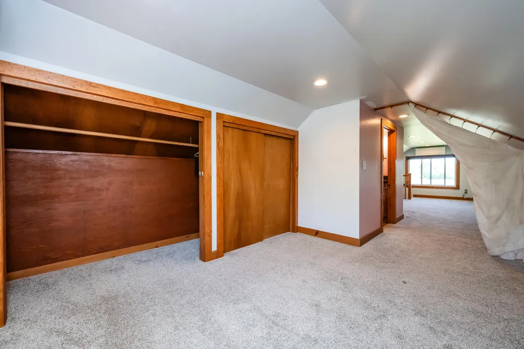 887 W Hinchman Road Baroda Township MI 49101