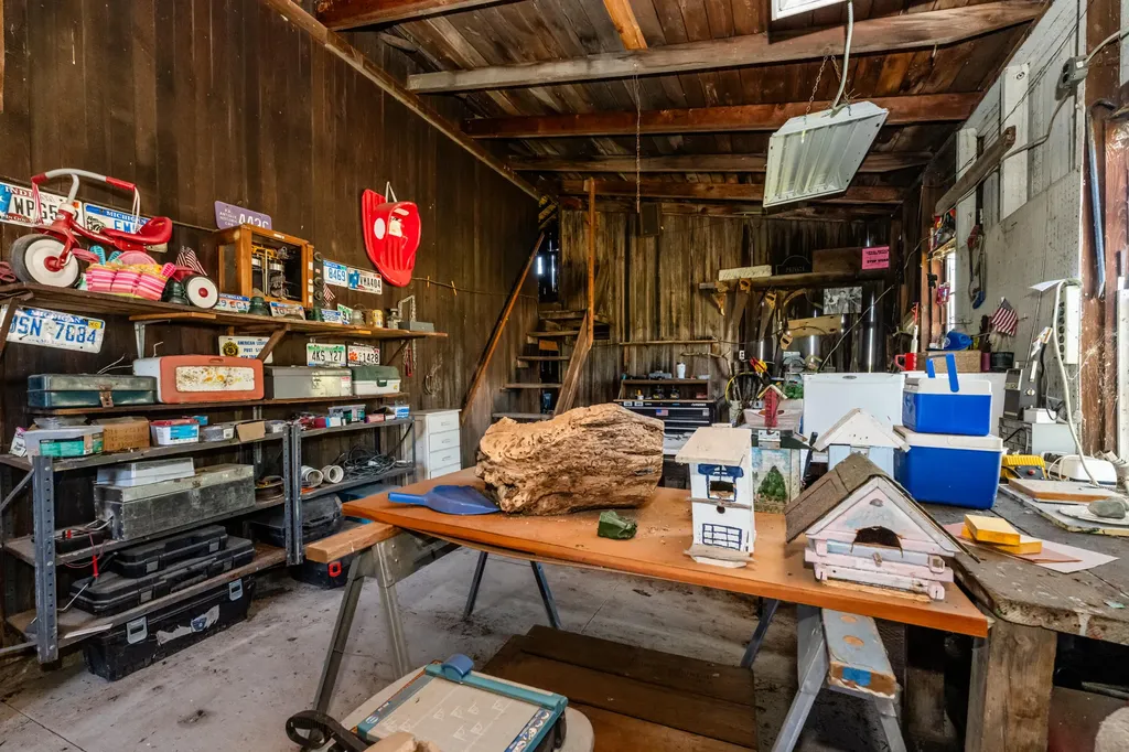 887 W Hinchman Road Baroda Township MI 49101