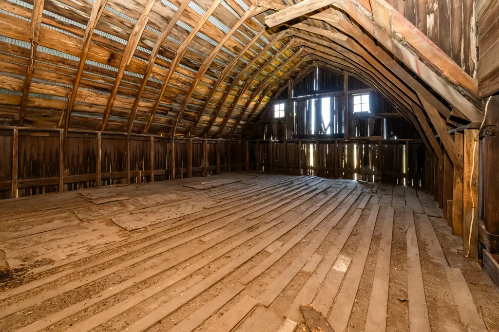 887 W Hinchman Road Baroda Township MI 49101