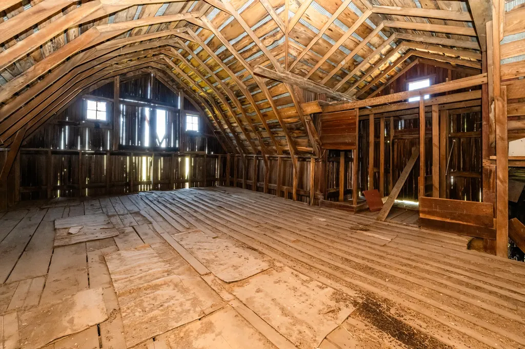 887 W Hinchman Road Baroda Township MI 49101
